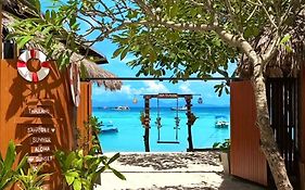 Sea To Moon Lipe